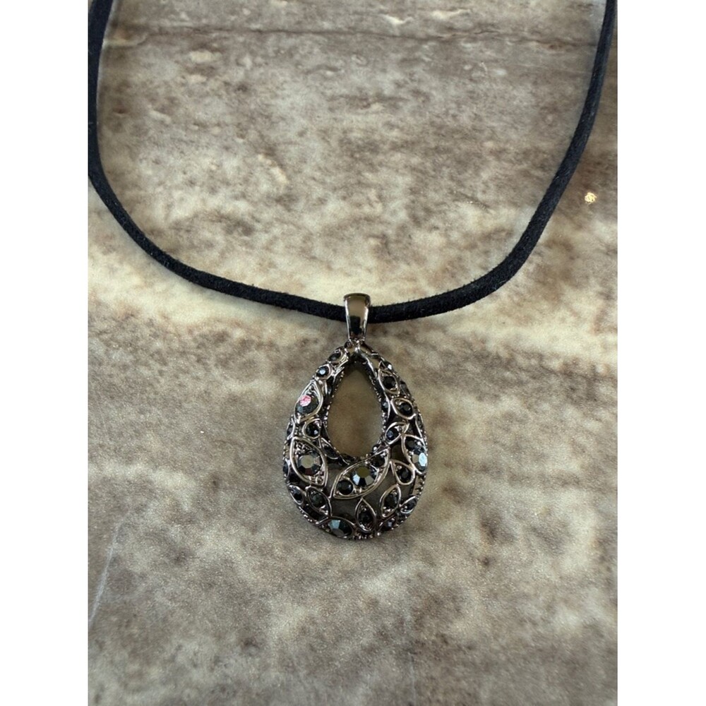 Lia Sophia MON CHERI  Black Crystal Tear-Drop Necklace